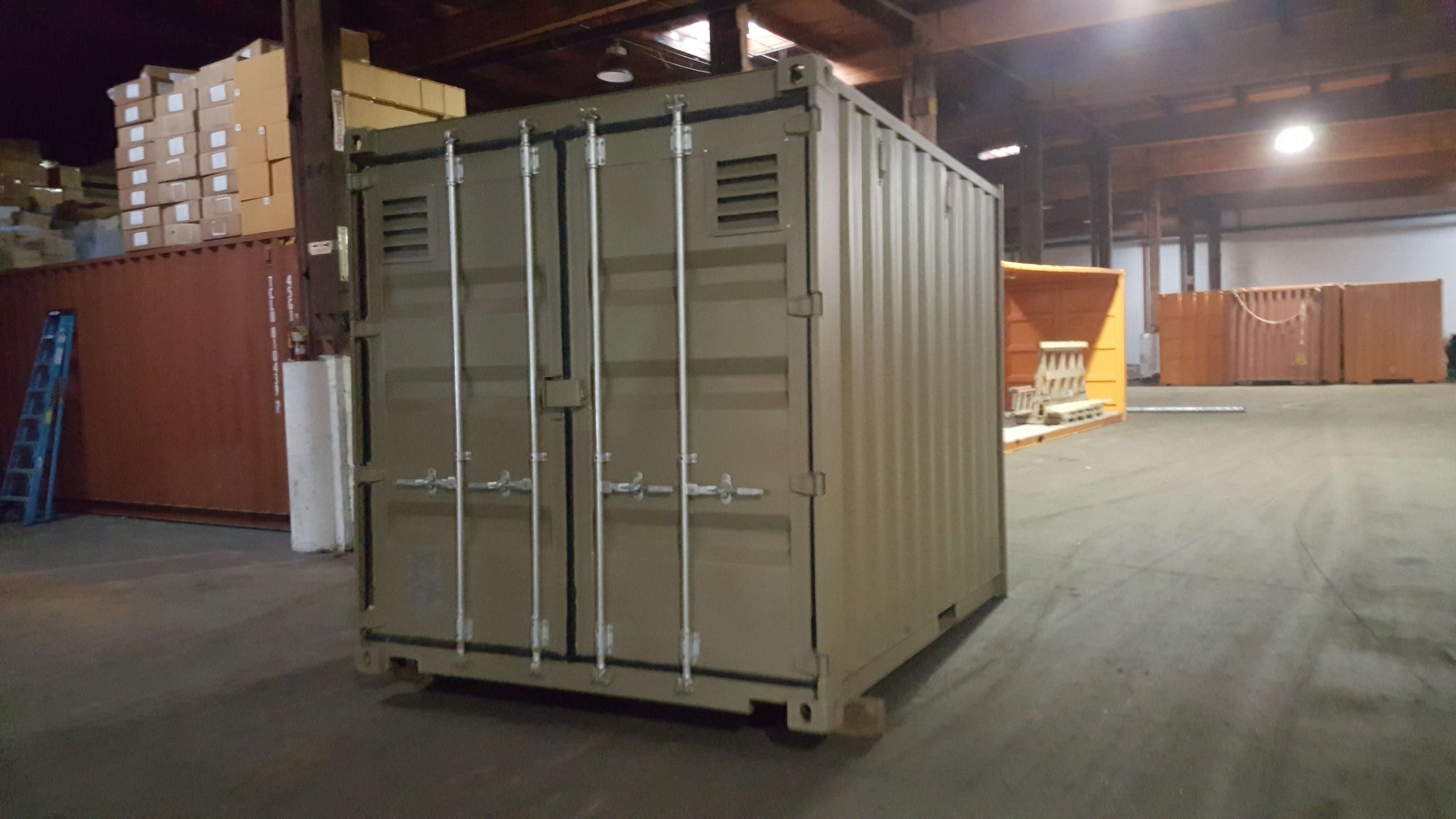 10' Foot Quality Shipping Containers