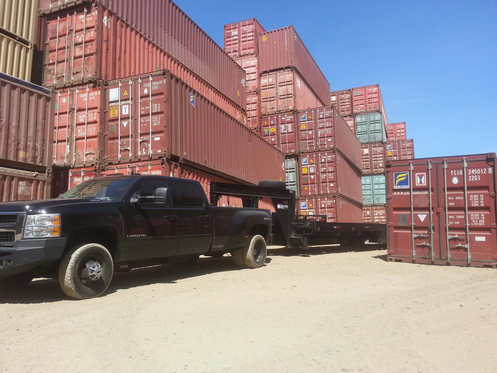 40' Foot Shipping Containers