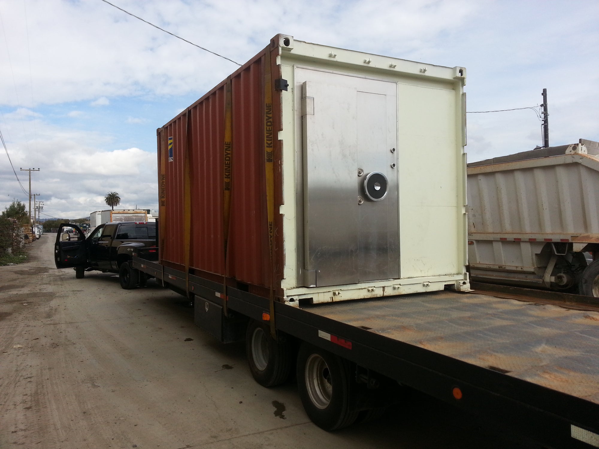 CUSTOMIZED CONTAINER CONSULTATION