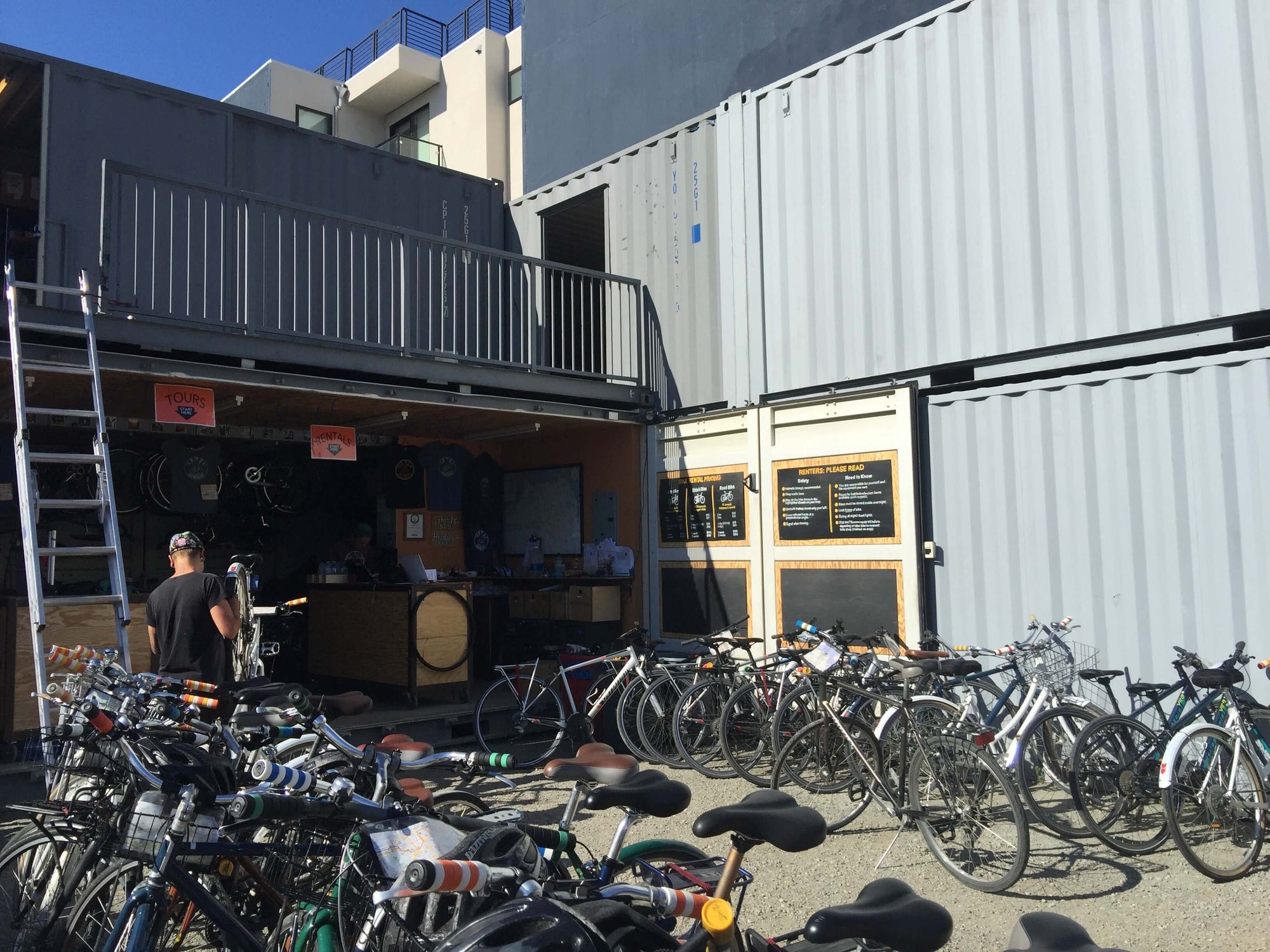 CUSTOMIZED CONTAINER CONSULTATION