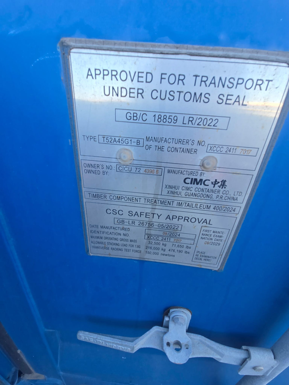 40' High Cube Shipping Container – 2 Years Old | $3,200  Special Price: $3,200 per container