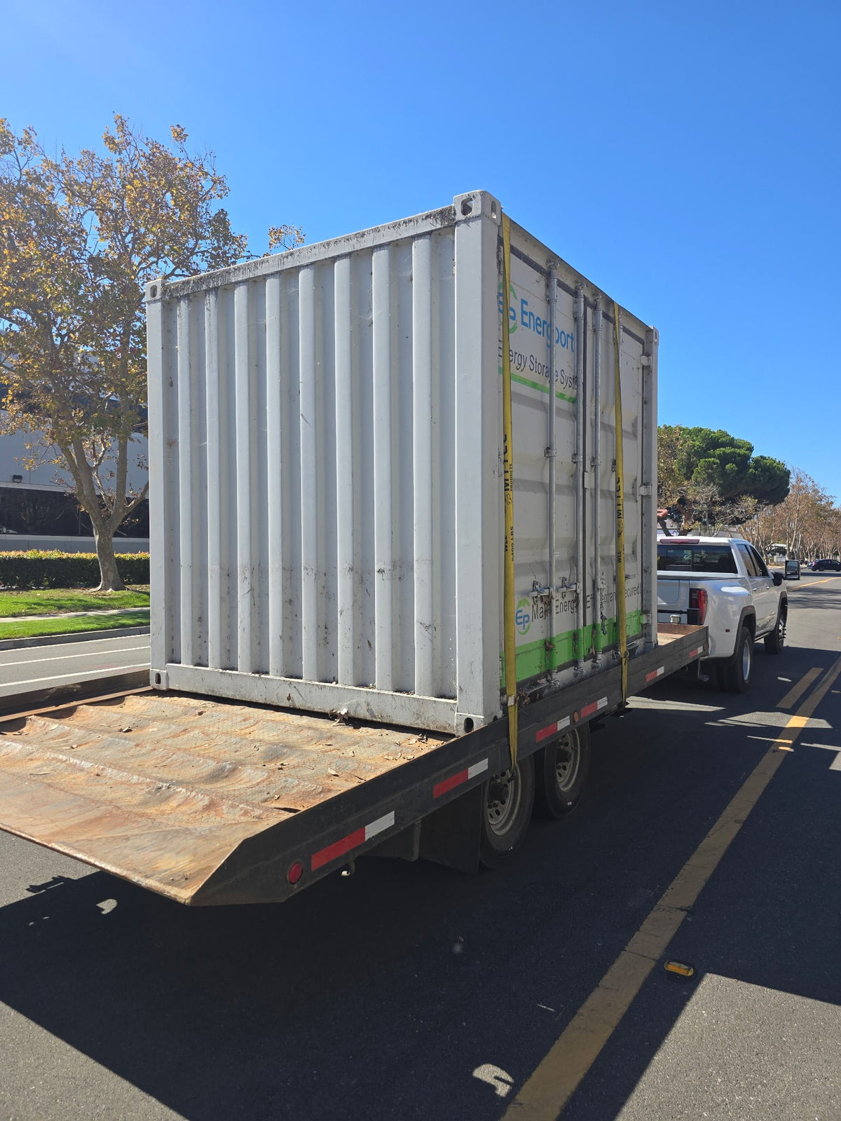 9'9" Insulated Container with Double Cargo Doors – Special Price $3,500